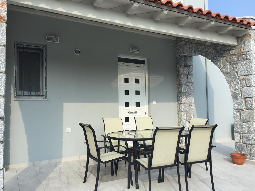 Villa Elaianthos 1 Githio Exterior foto